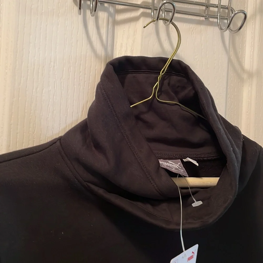 NWT Cowl Neck women’s PUMA Pullover - Picture 4 of 5